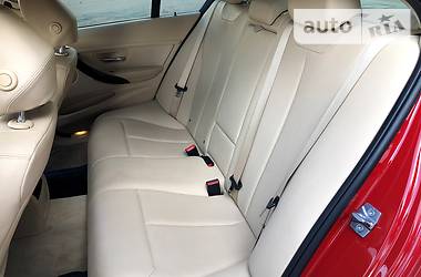 Седан BMW 3 Series 2013 в 