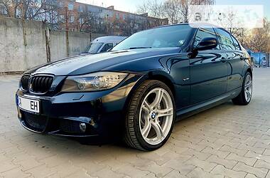 Седан BMW 3 Series 2011 в Умани