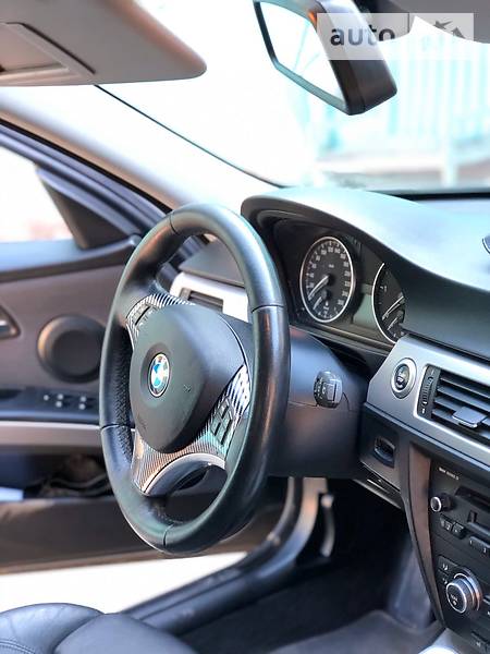 Седан BMW 3 Series 2008 в Черновцах