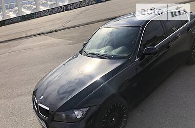 Седан BMW 3 Series 2005 в Киеве