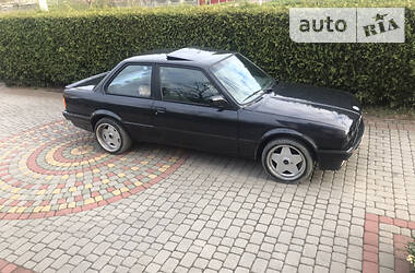 Купе BMW 3 Series 1987 в 