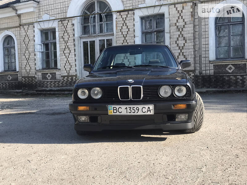 Купе BMW 3 Series 1987 в 