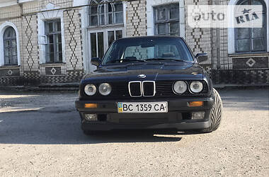 Купе BMW 3 Series 1987 в 