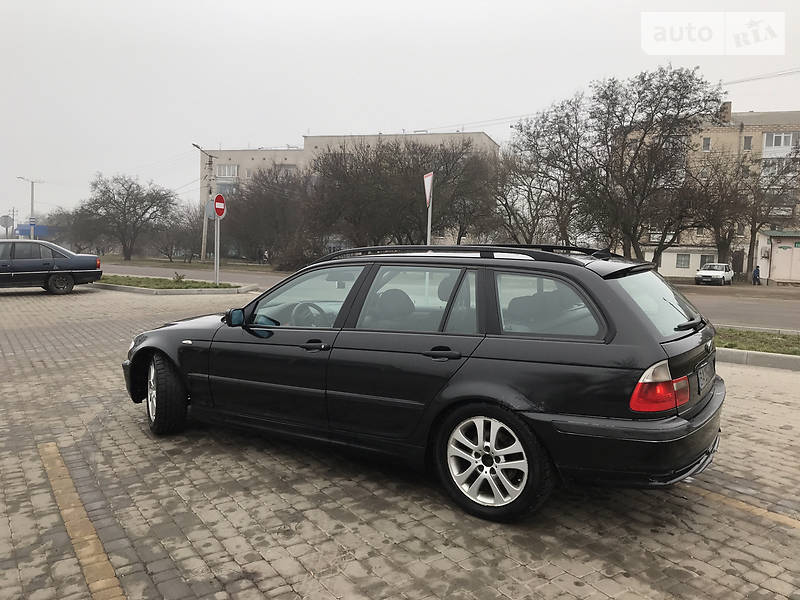 Універсал BMW 3 Series 2002 в Вишневому