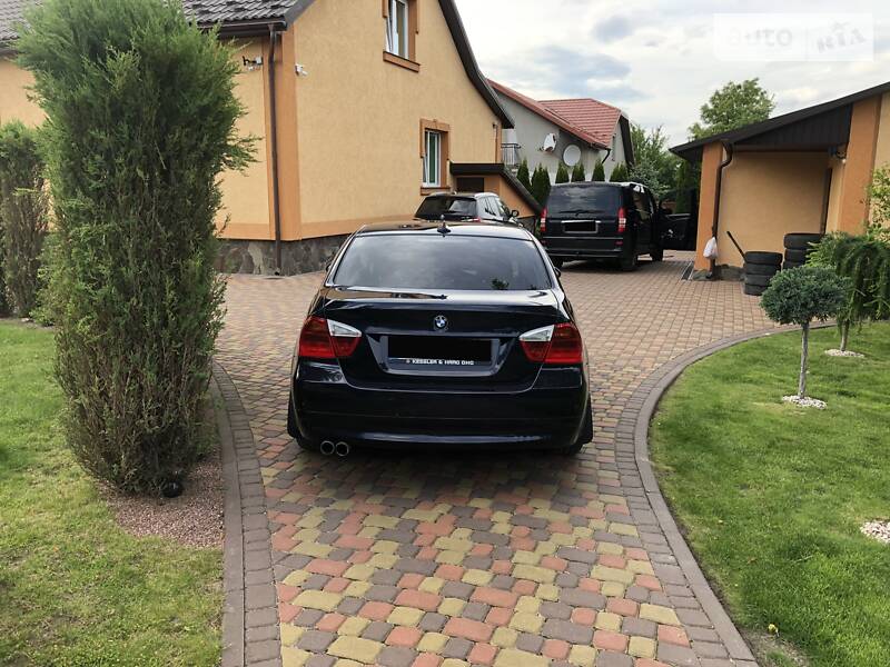 Седан BMW 3 Series 2008 в Львові