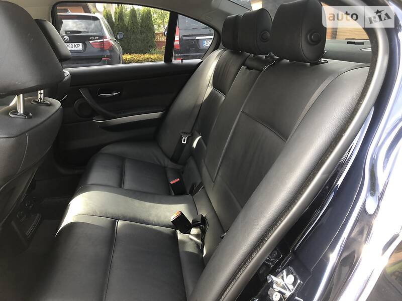 Седан BMW 3 Series 2008 в Львові