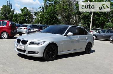 Седан BMW 3 Series 2010 в 