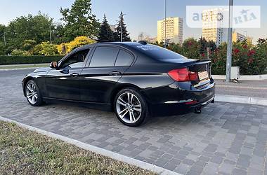 Седан BMW 3 Series 2012 в 