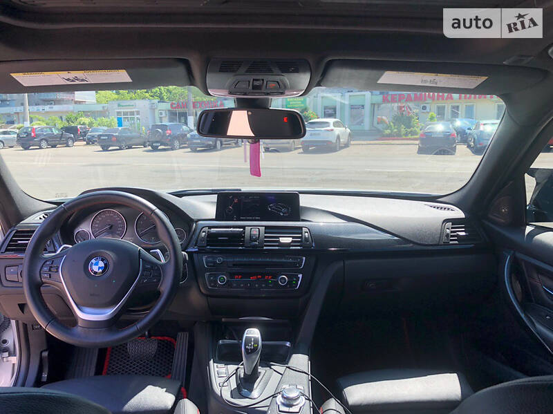 Седан BMW 3 Series 2012 в Одесі