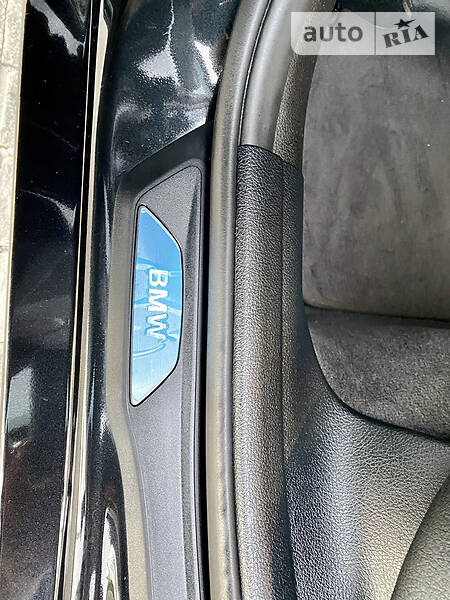 Седан BMW 3 Series 2014 в Києві