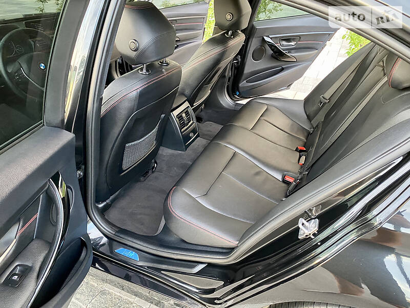 Седан BMW 3 Series 2014 в Києві
