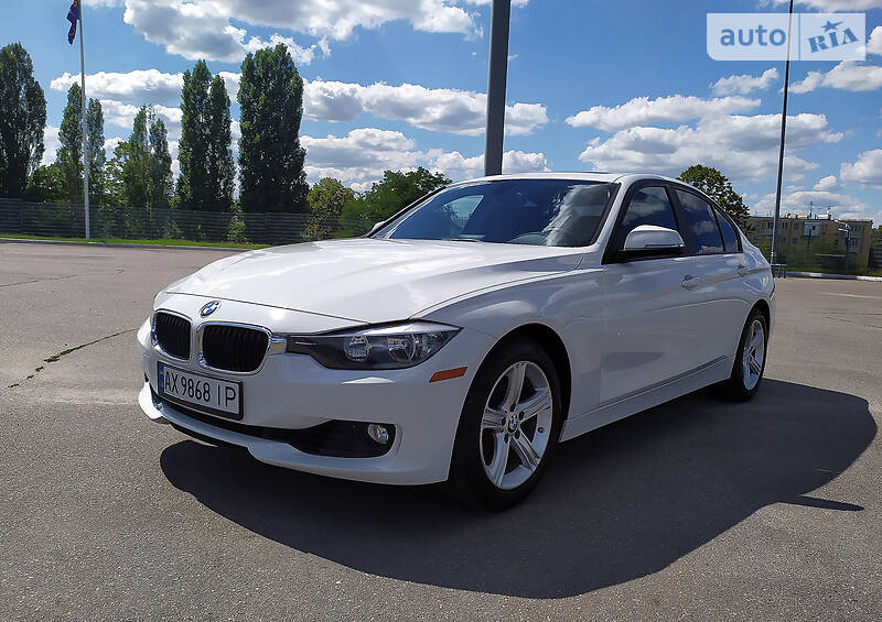 Седан BMW 3 Series 2015 в Харкові