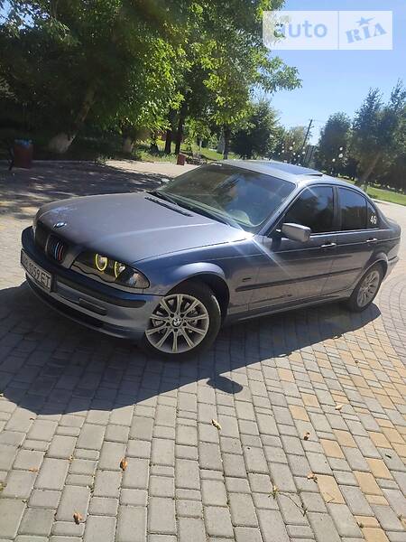 Седан BMW 3 Series 1999 в Гайсине