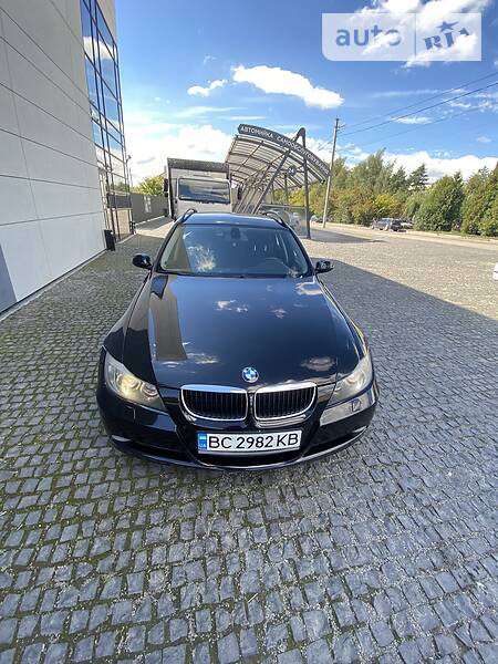 Універсал BMW 3 Series 2008 в Львові фото 16 Універсал BMW 3 Series 2008 в Львові