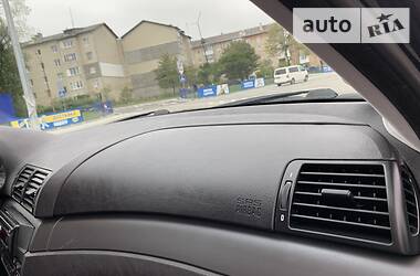 Седан BMW 3 Series 2004 в 