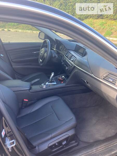 Седан BMW 3 Series 2014 в Львові