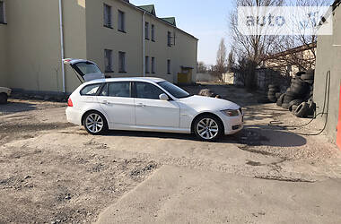 Универсал BMW 3 Series 2010 в Киеве