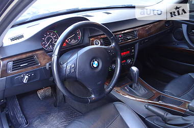 Седан BMW 3 Series 2011 в Одессе