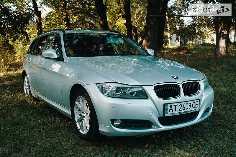 Універсал BMW 3 Series 2011 в Коломиї
