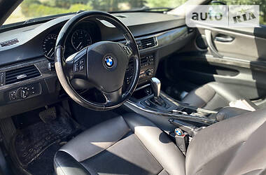 Седан BMW 3 Series 2006 в Одессе