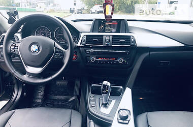 Седан BMW 3 Series 2015 в Тернополі