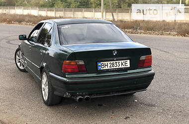 Седан BMW 3 Series 1994 в Белгороде-Днестровском
