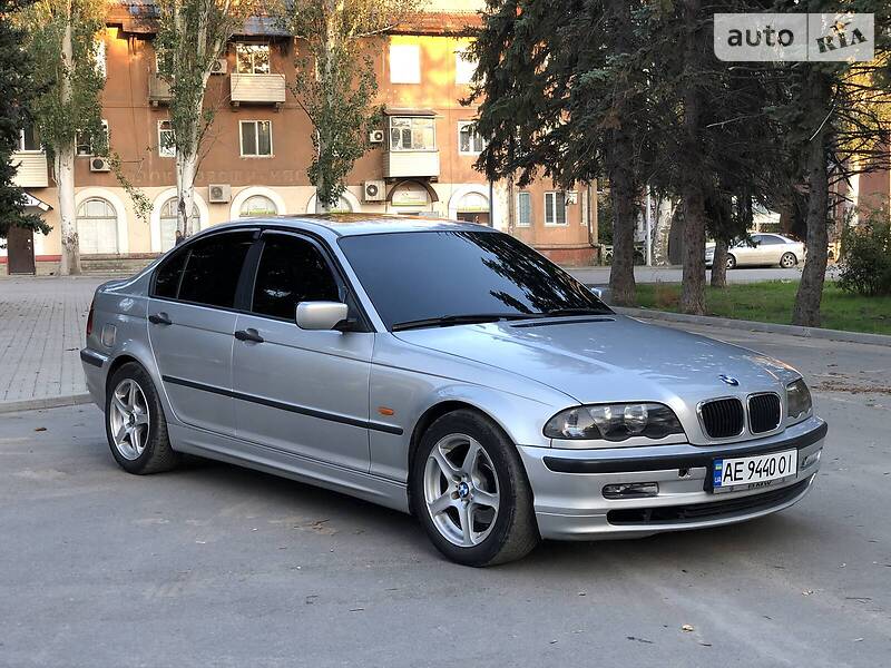 Седан BMW 3 Series 1998 в Днепре