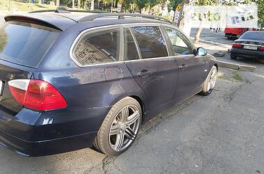 Универсал BMW 3 Series 2008 в Киеве