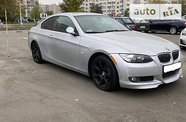 Купе BMW 3 Series 2009 в Киеве