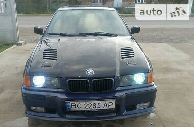 Седан BMW 3 Series 1997 в Львове