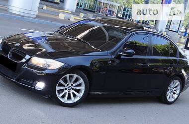 Седан BMW 3 Series 2011 в Одессе