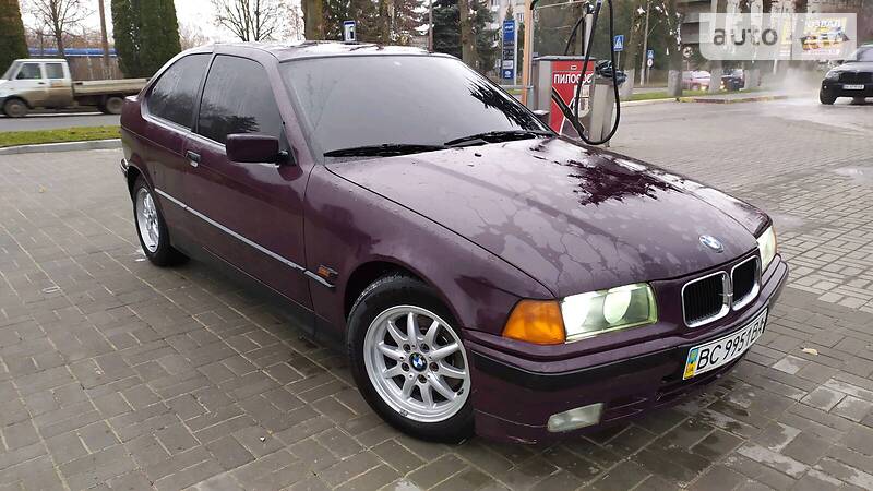 Купе BMW 3 Series 1994 в Дубно