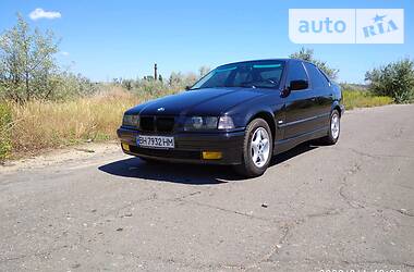 Седан BMW 3 Series 1997 в Белгороде-Днестровском