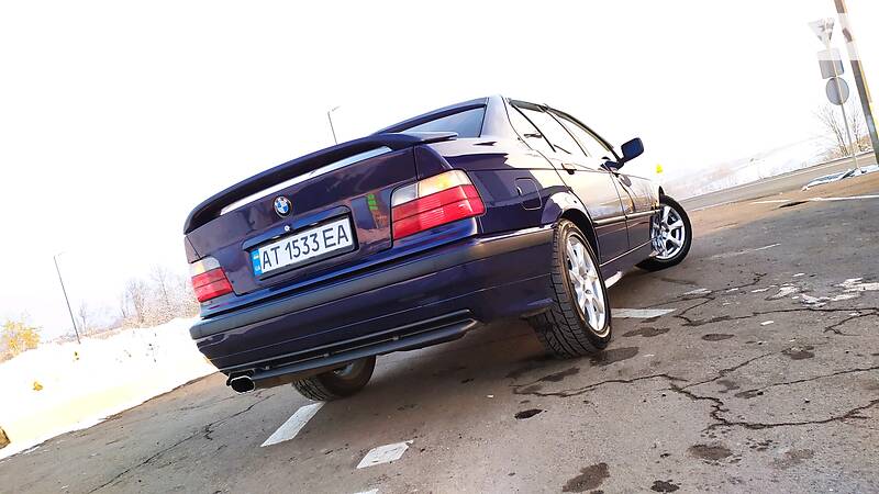 Седан BMW 3 Series 1997 в Дрогобыче