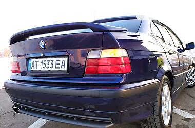 Седан BMW 3 Series 1997 в Дрогобичі