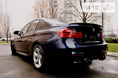 Седан BMW 3 Series 2014 в Киеве