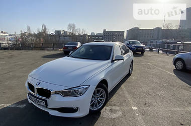 Седан BMW 3 Series 2013 в Киеве