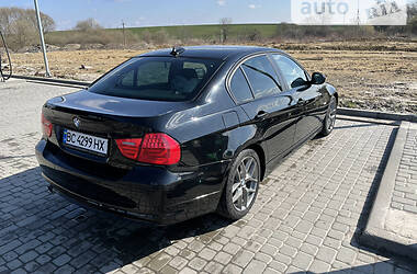 Седан BMW 3 Series 2010 в Львове