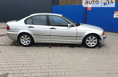 Седан BMW 3 Series 2000 в Тячеве