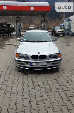 Седан BMW 3 Series 2000 в Тячеве