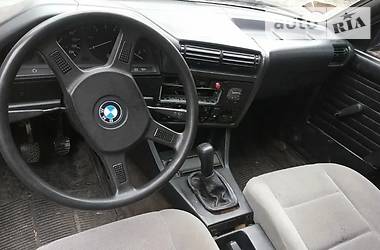 Седан BMW 3 Series 1986 в Костополе