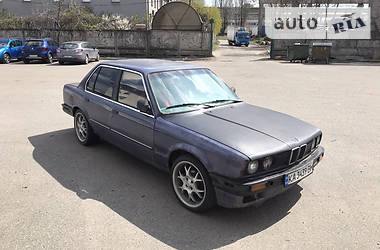 Седан BMW 3 Series 1988 в Киеве