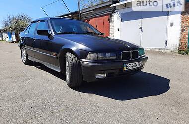 Седан BMW 3 Series 1994 в Николаеве