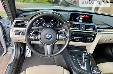 Седан BMW 3 Series 2015 в Киеве