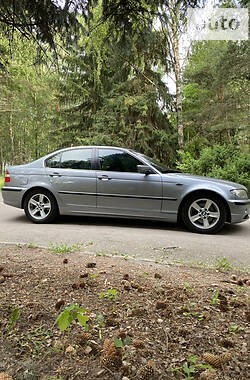 Седан BMW 3 Series 2004 в Киеве