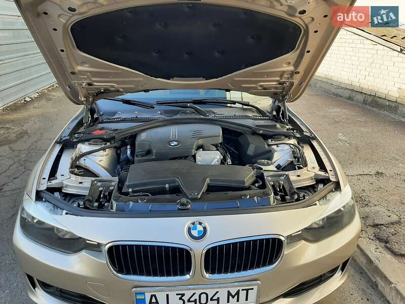 Седан BMW 3 Series 2014 в Баришівка
