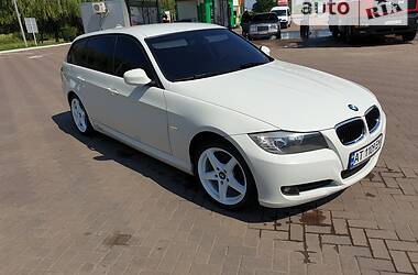 Универсал BMW 3 Series 2010 в Черновцах