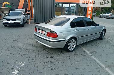 Седан BMW 3 Series 2002 в Черновцах