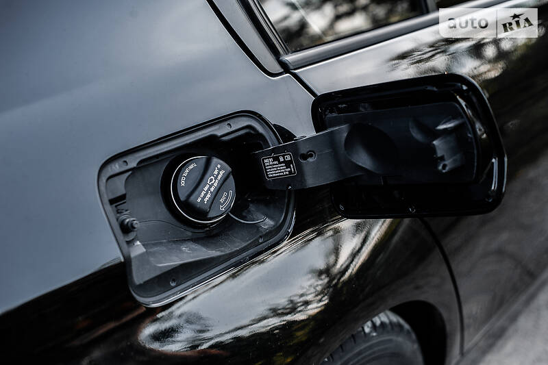 Седан BMW 3 Series 2015 в Городке