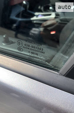 Седан BMW 3 Series 2009 в 